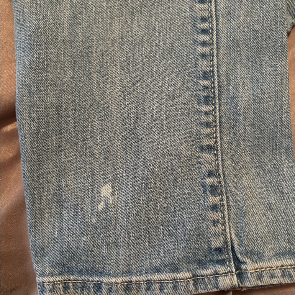 Used Levi’s - Picture 5 of 5